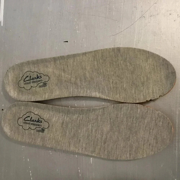 Clarks Women's CloudSteppers Sillian  Intro Flat SZ 7 W - Picture 8 of 11